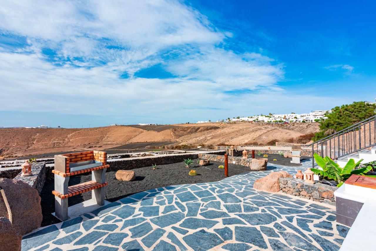 Villa Pitaya Tias Exterior photo